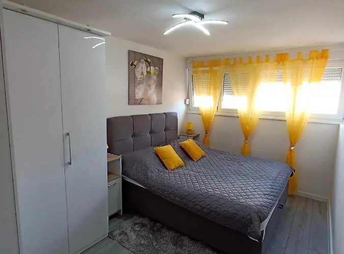 아파트 Beetlejuice 시베니크